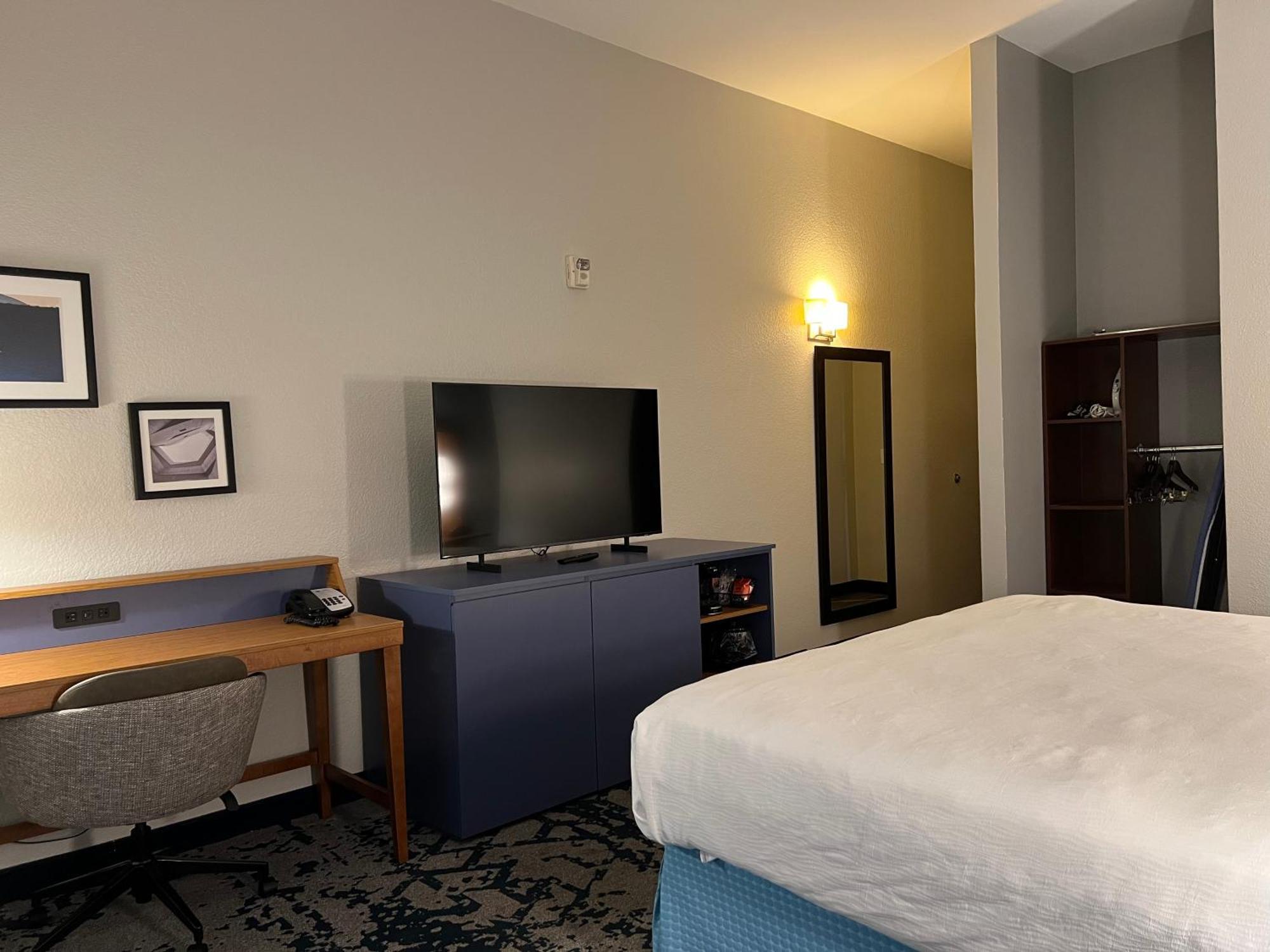 Country Inn & Suites By Radisson, Lsu - Medical Corridor Батон-Руж Экстерьер фото