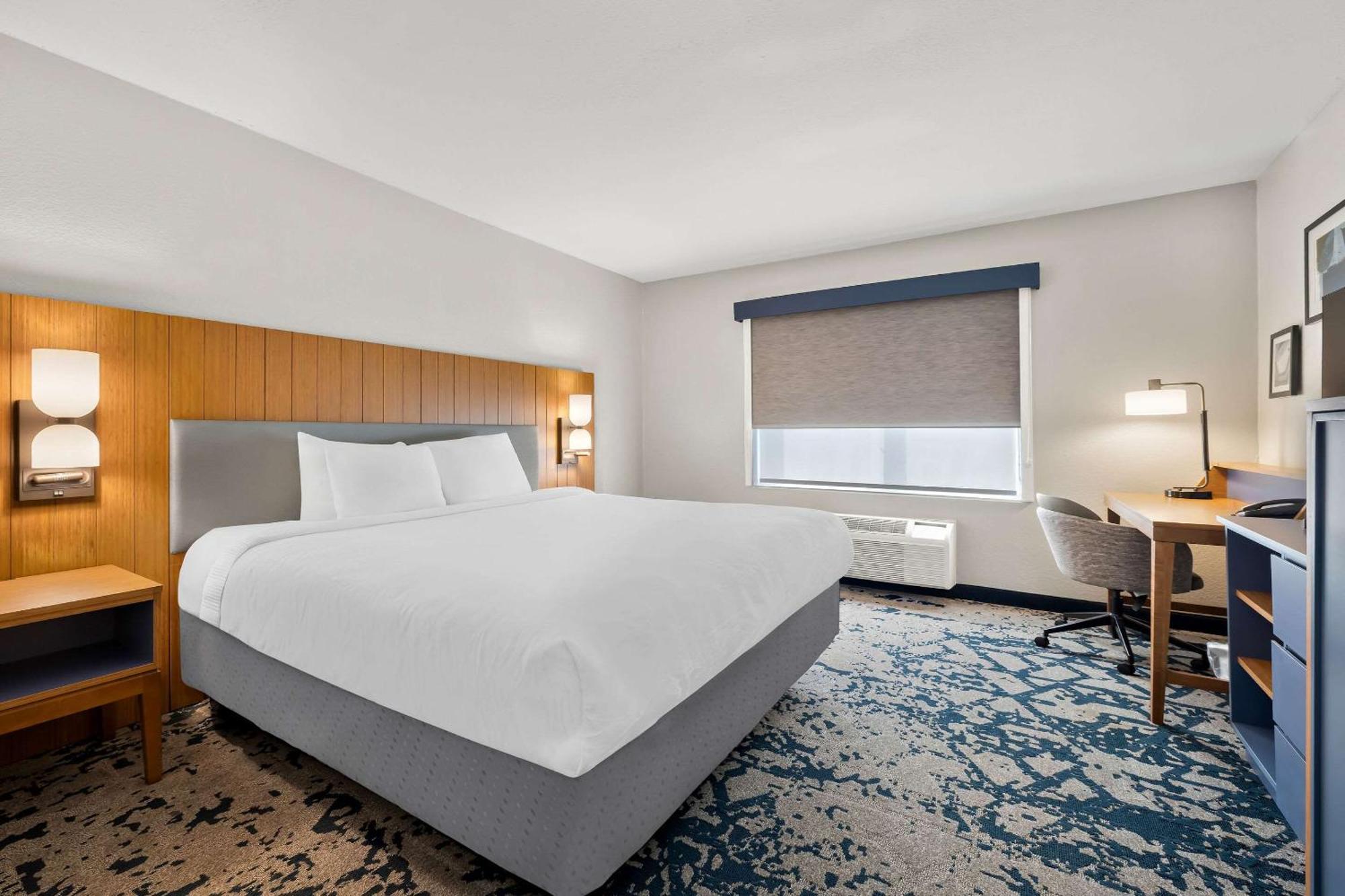 Country Inn & Suites By Radisson, Lsu - Medical Corridor Батон-Руж Экстерьер фото